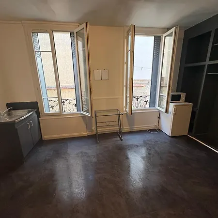 Bed & Breakfast Privee Proche La Defense